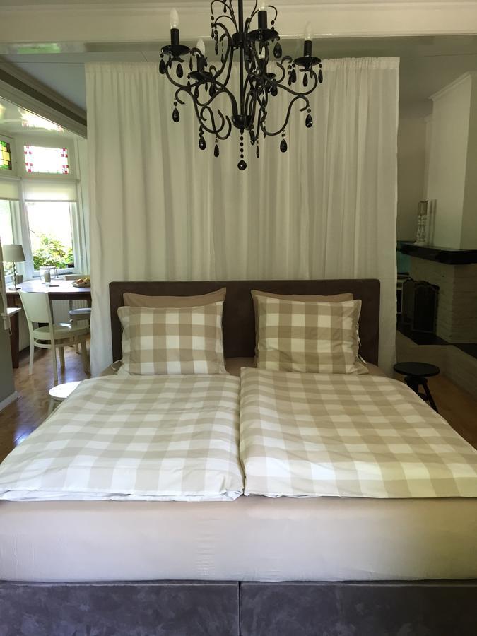 Bed And Breakfast "Kasteelzicht"Vaassen エクステリア 写真